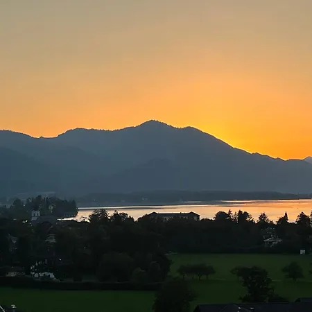 Sunset Am Wolfgangsee Apartamento *